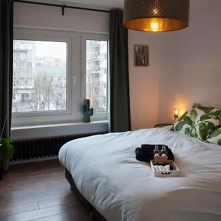 Stylish Flat, Steps To * Остенде