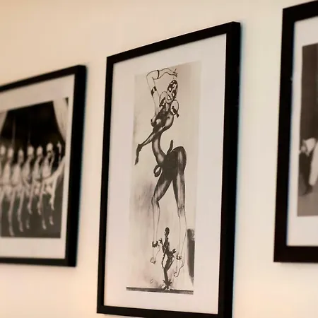 Stylish Flat I Walk To 아파트 *