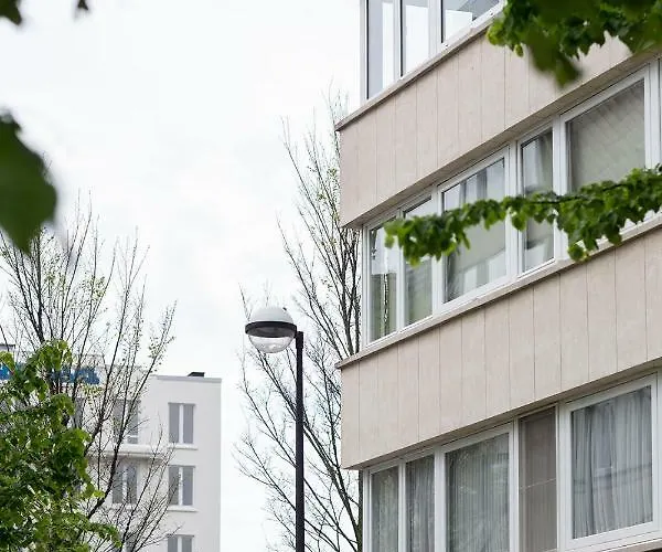 Appartement Stylish Central Flat, Steps To Beach