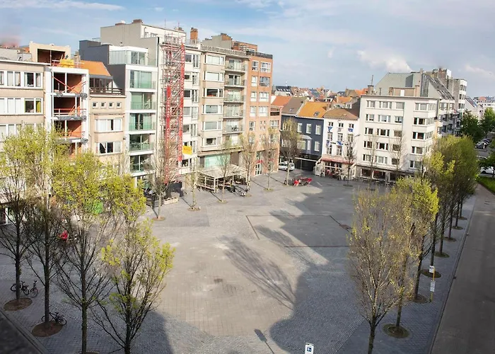 Stylish Central Flat, Steps To Beach Appartement Oostende